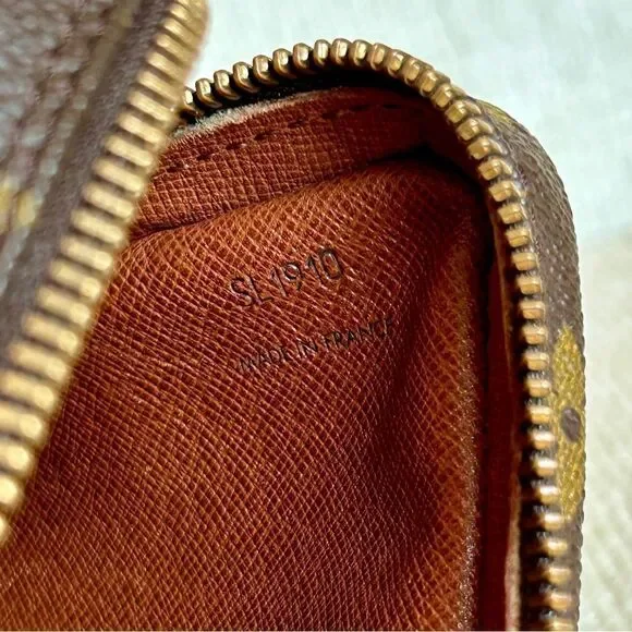 Louis Vuitton Mini Danube - Picture 11 of 16